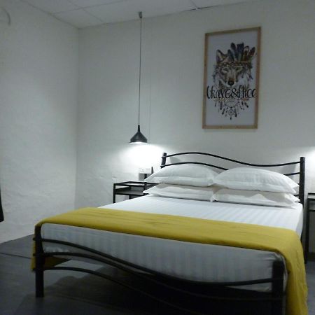Ola Hostel Malacca Екстер'єр фото