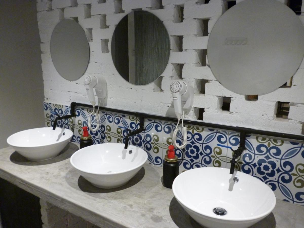 Ola Hostel Malacca Екстер'єр фото